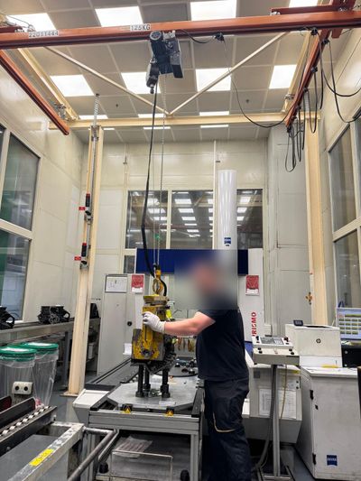 Mesure d'un carter-cylindre sur machine de métrologie tridimensionnelle Zeiss Prismo