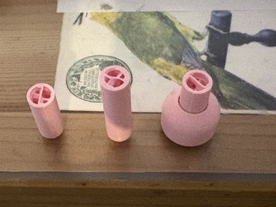 Prototypes imprimés en 3D du cylindre central à différentes tailles
